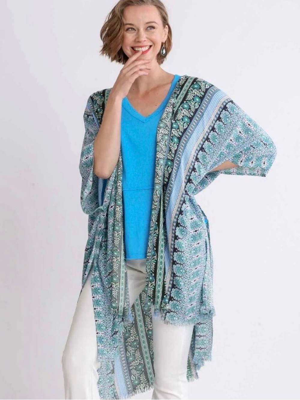 NWT Umgee border print open front kimono w/ side slits and frayed hem.  Size M/L